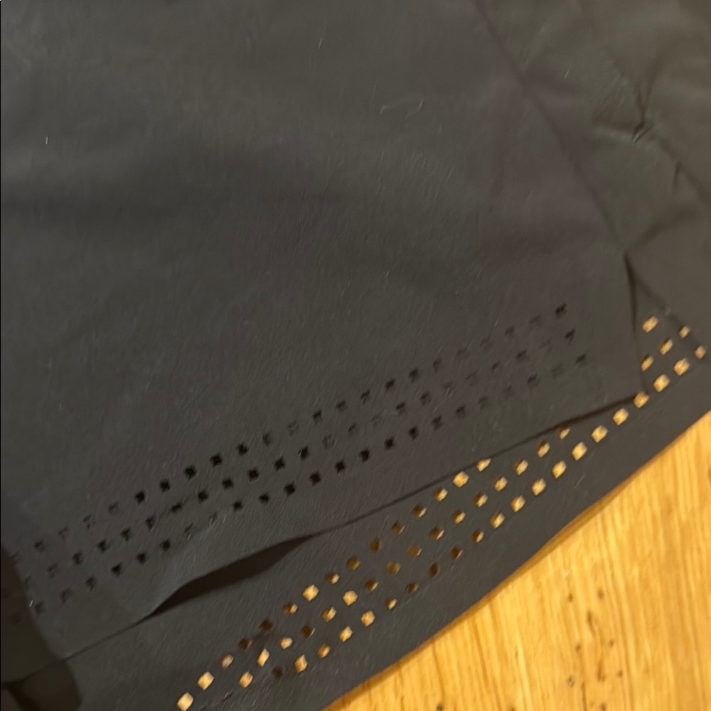 Athleta Black Relaxed Shorts - Picture 8 of 13